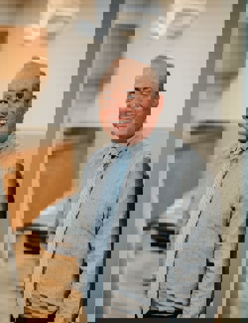 Kevin E Cahill Photo